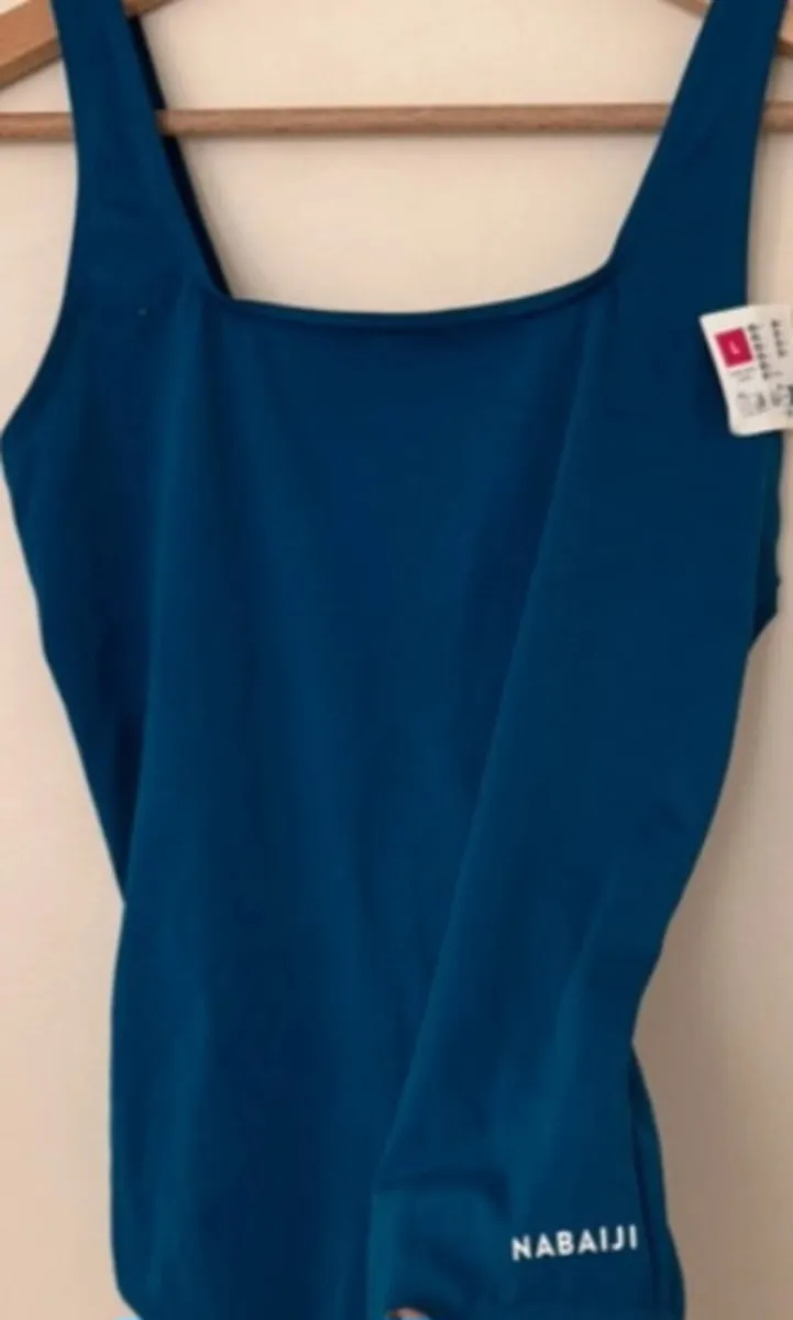 Swimsuit brand new - Image 4
