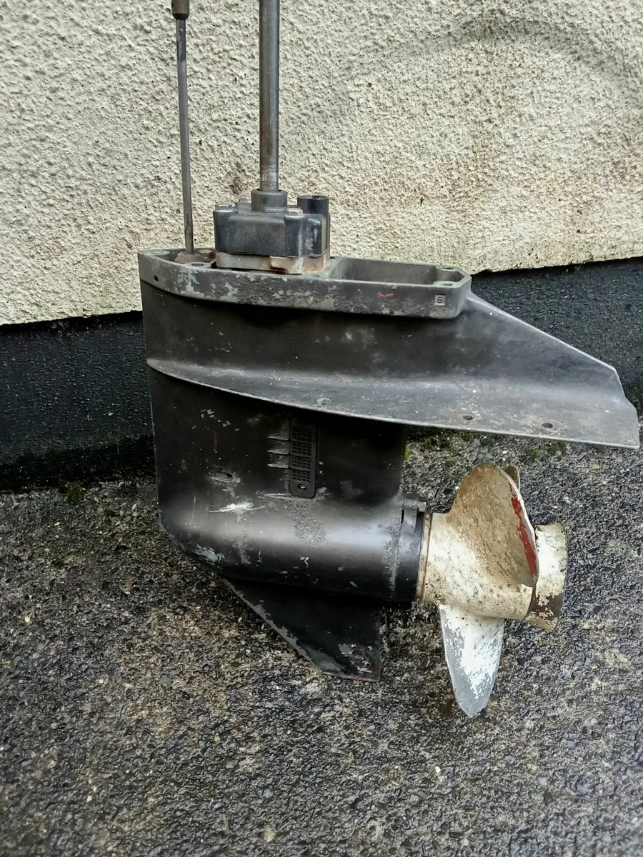 Outboard engine PARTS - Image 1