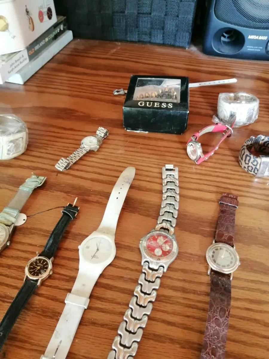 Watches shop clearence - Image 3