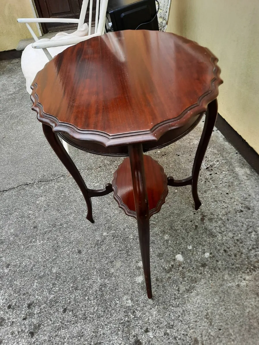 Antique window table - Image 4