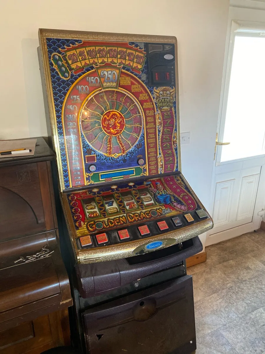 Slot machine - Image 1