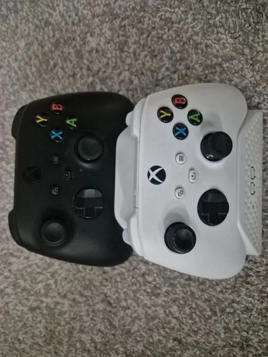 Xbox Series  S  Black Friday Bundle - Image 4