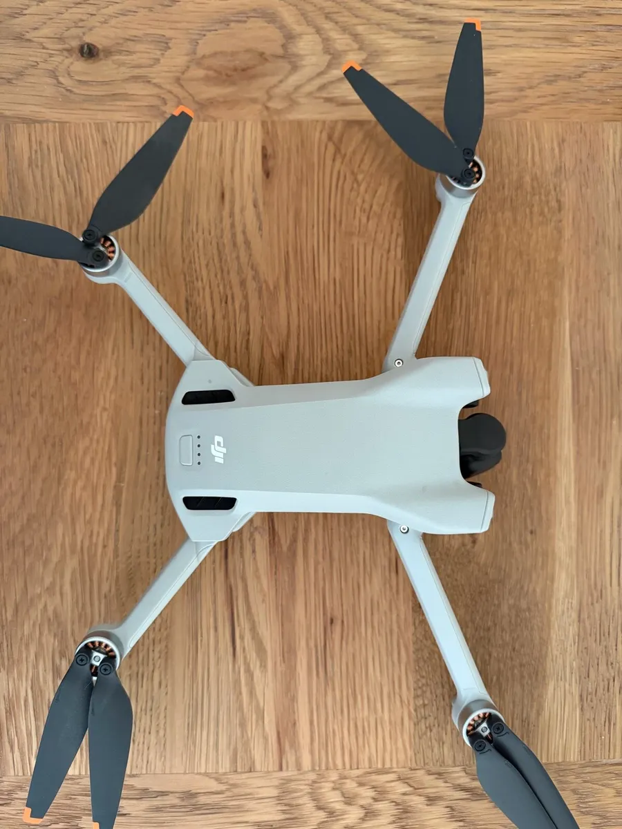 DJI Mini 3 (DJI RC) / Almost New - Image 2