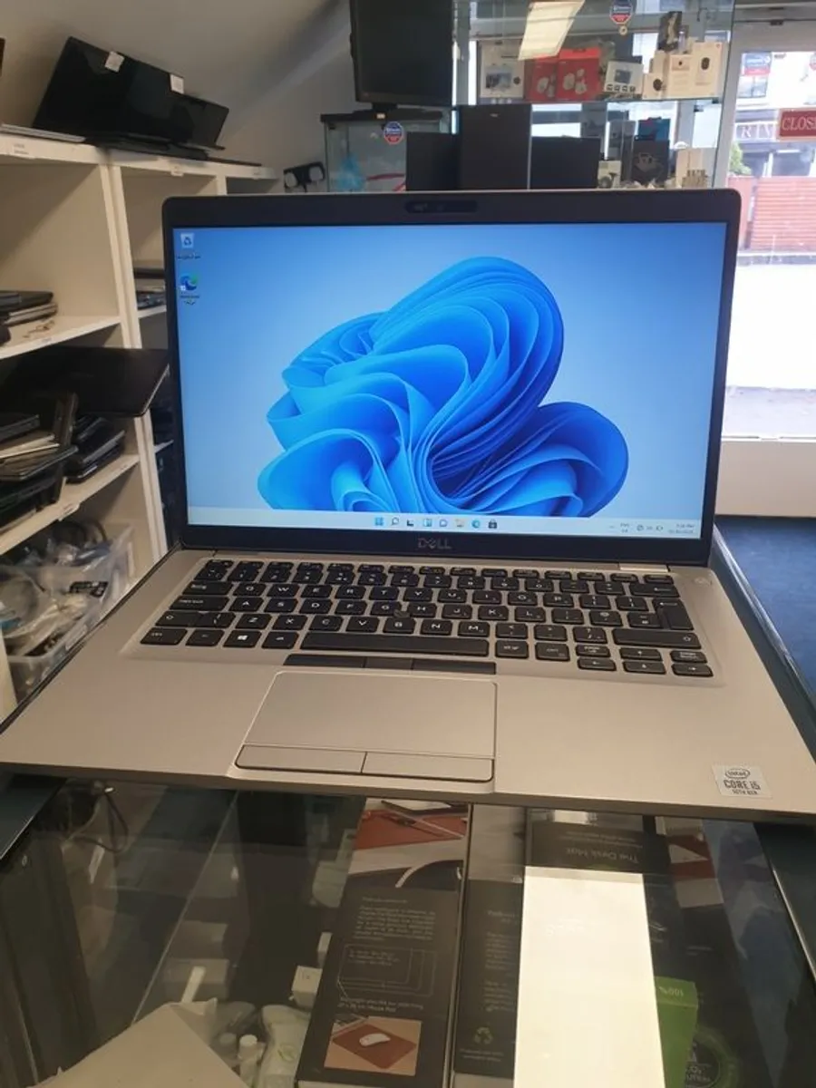 Dell Latitude 5410 i5-10310U 4GB Memory 512GB SSD  Windows 11 Pro (has New Battery) - Image 1