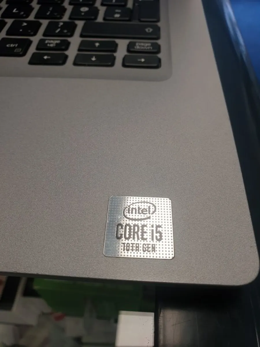 Dell Latitude 5410 i5-10310U 4GB Memory 512GB SSD  Windows 11 Pro (has New Battery) - Image 2