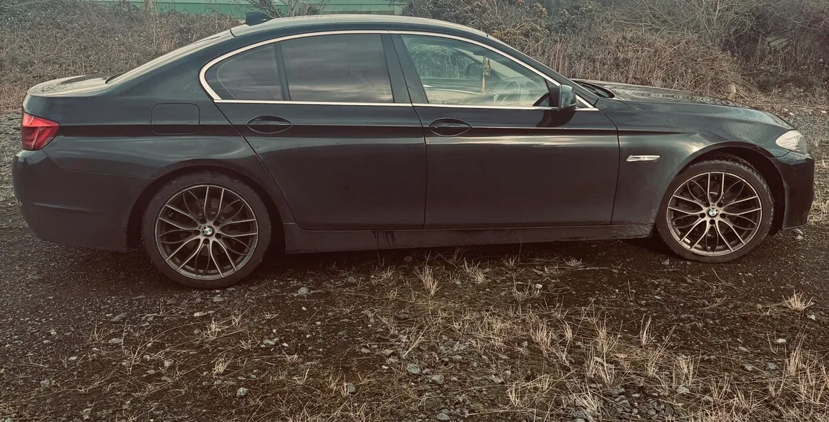 BMW F10 2011 - Image 3