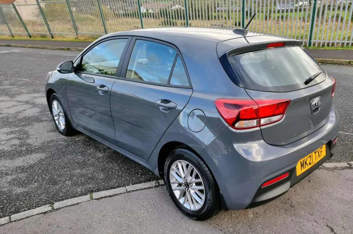 Kia rio 2 - Image 3