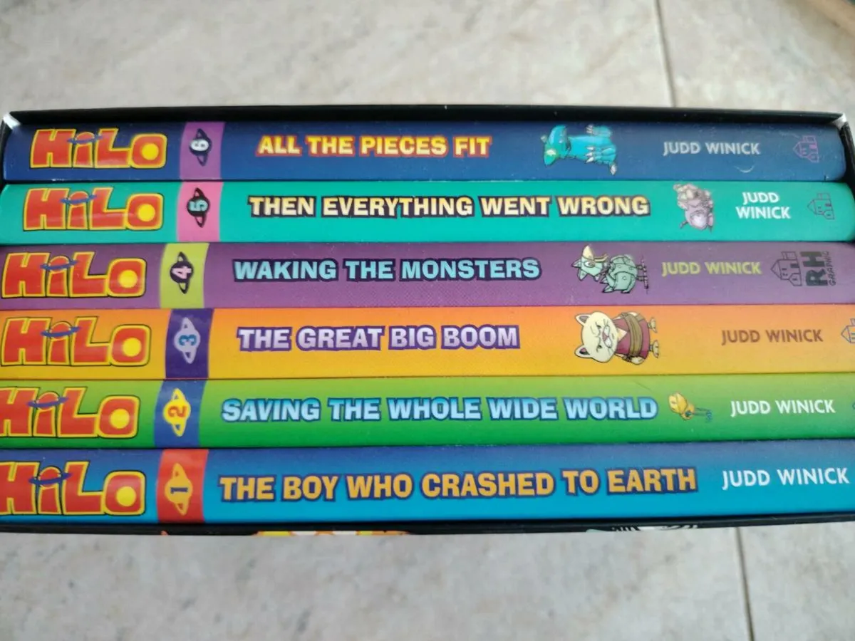 Hilo book set - Image 2