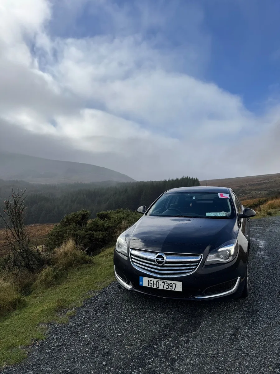 Opel Insignia 2015 - Image 1