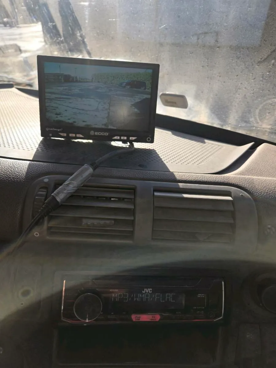 Daf 18ton tipper grab crane - Image 4