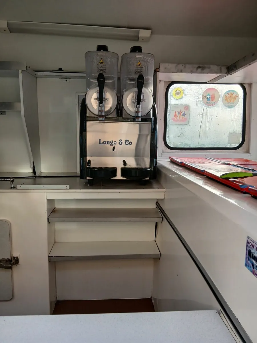 Ice cream van - Image 4
