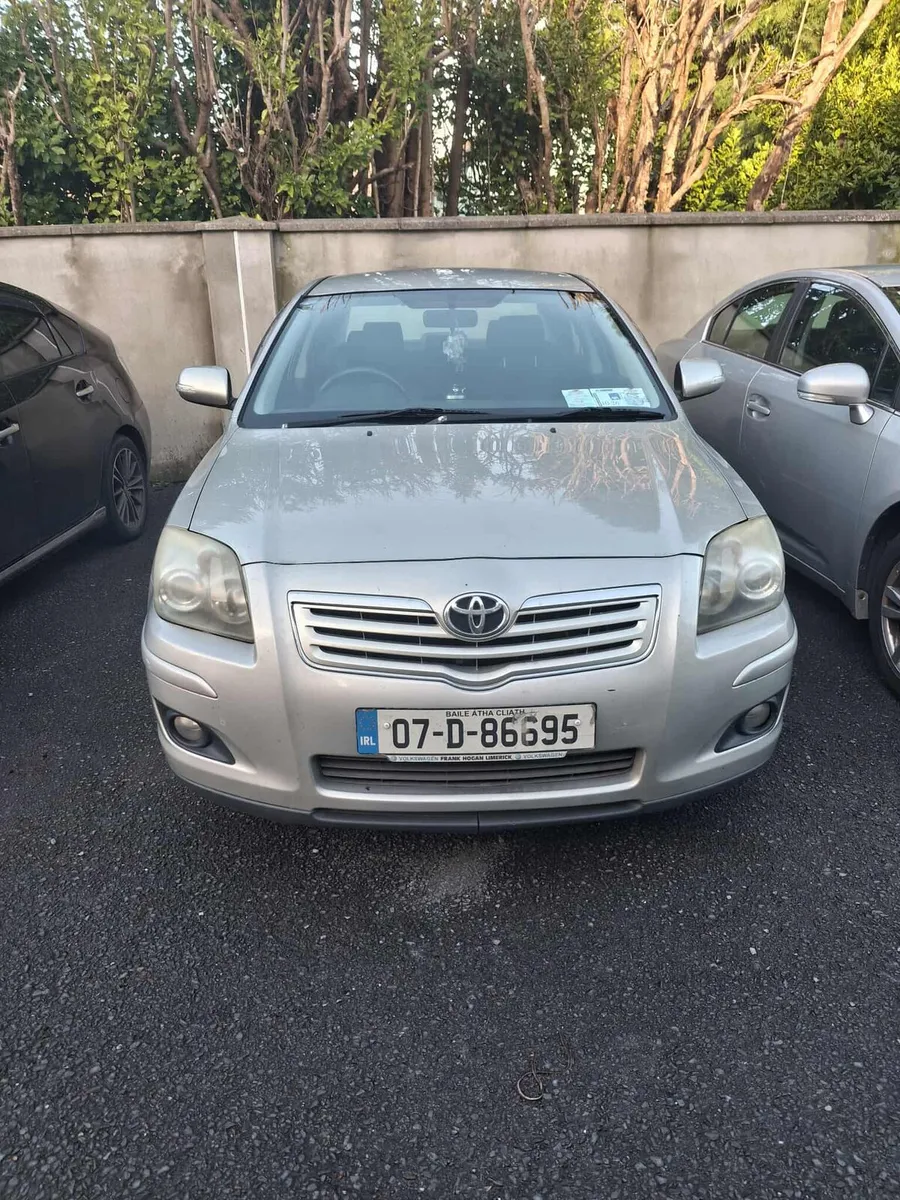 Toyota Avensis 2007 1.6 petrol - Image 3