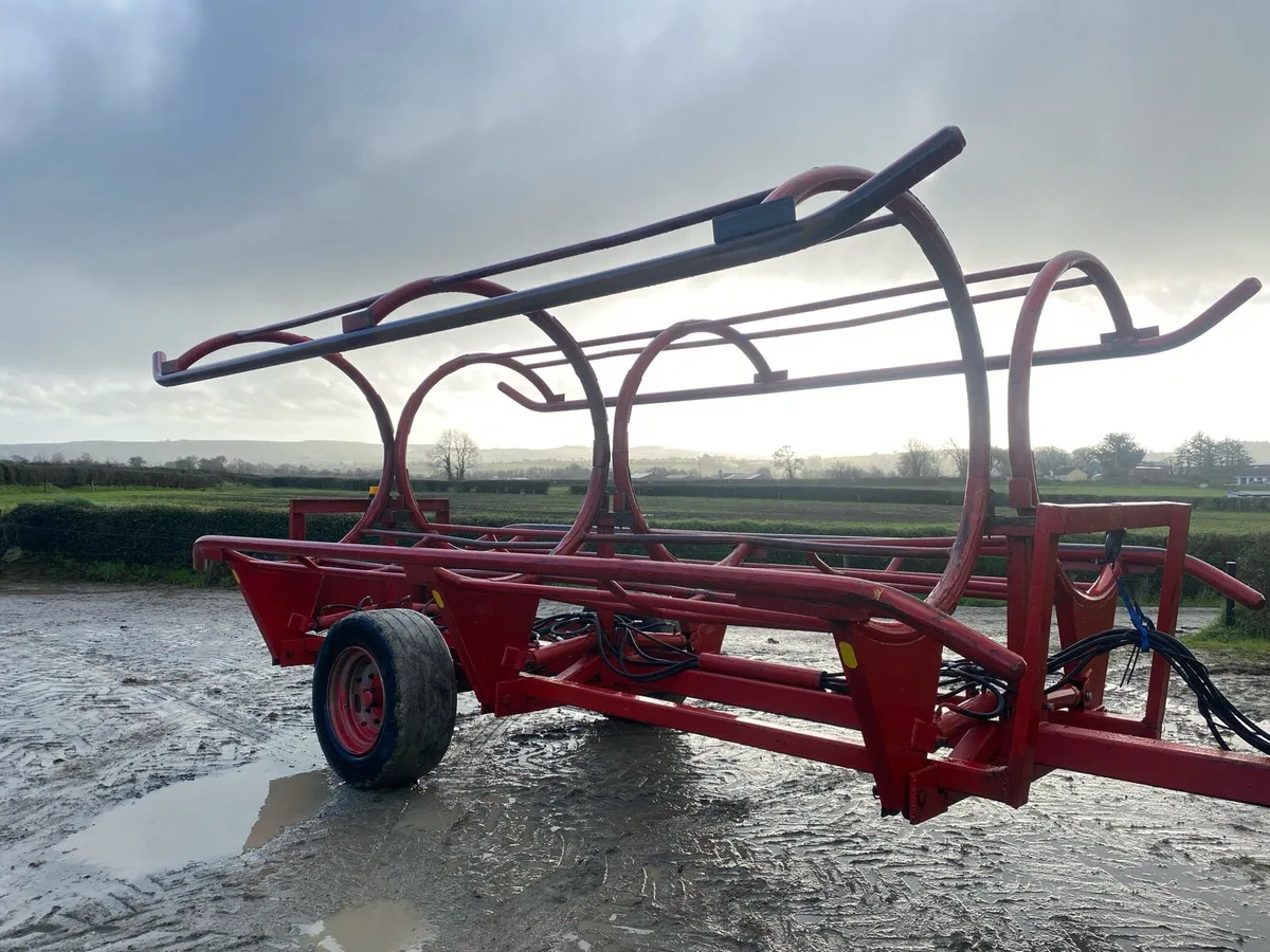 8 bale keltec - Image 3