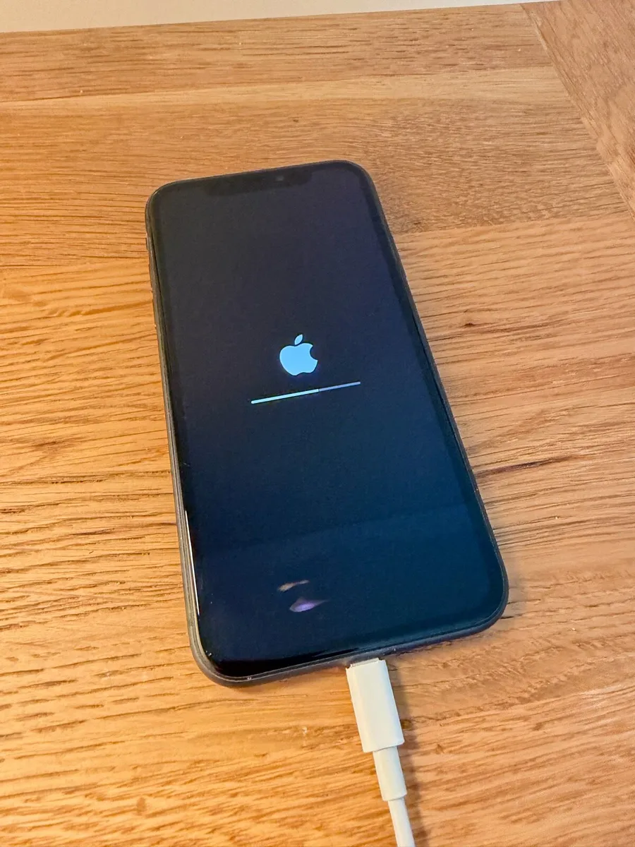 iPhone 11 (128GB) - Used - Image 2