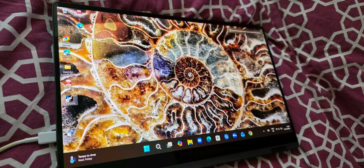 Samsung galaxy Book 3 360 - Image 1