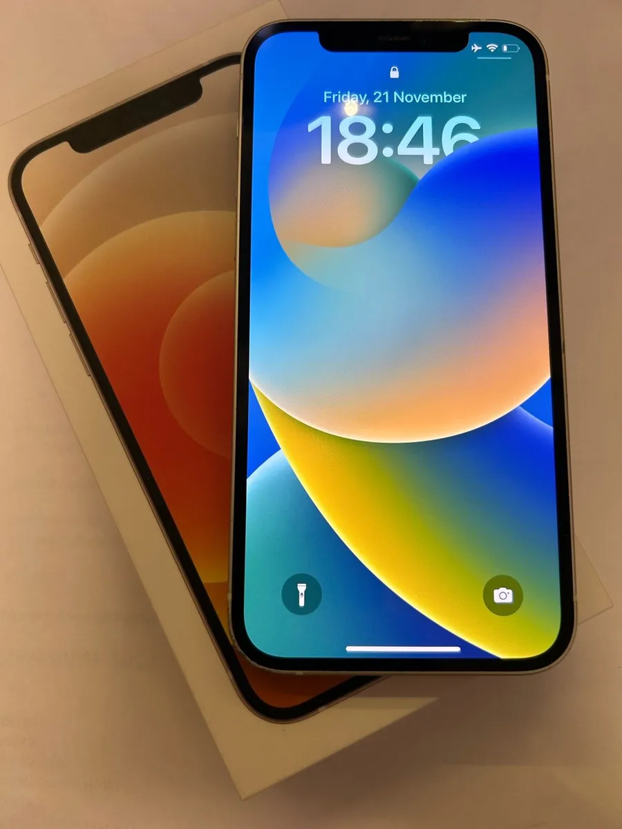 iPhone 12 - Image 1