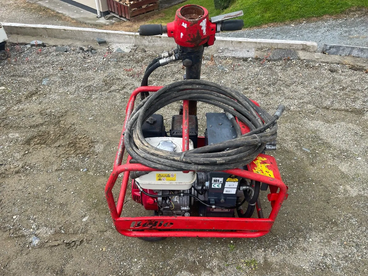 Belle Hydraulic Power Pack With Hammer - Image 3