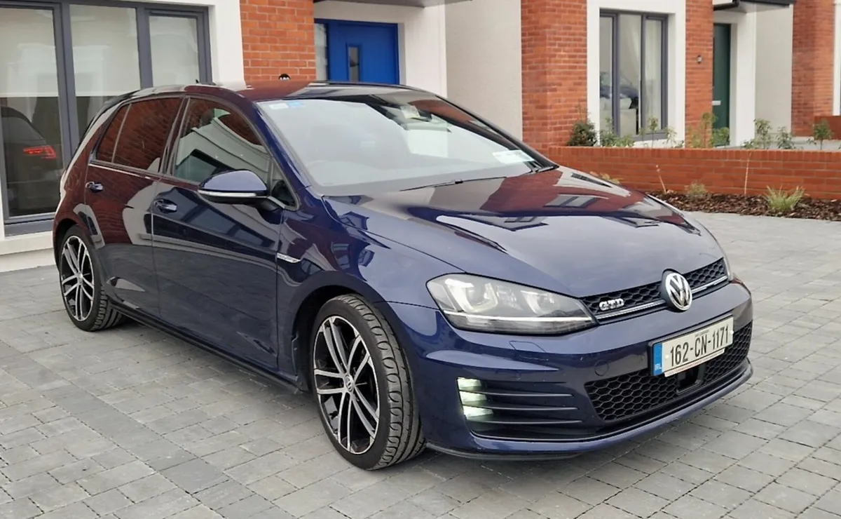 2016 Volkswagen Golf GTD - Image 1