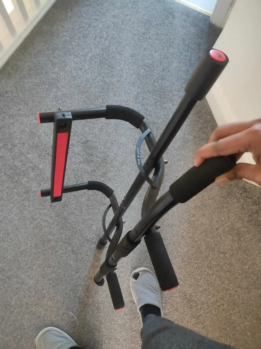 Pull ups bar and Push ups stand - Image 1