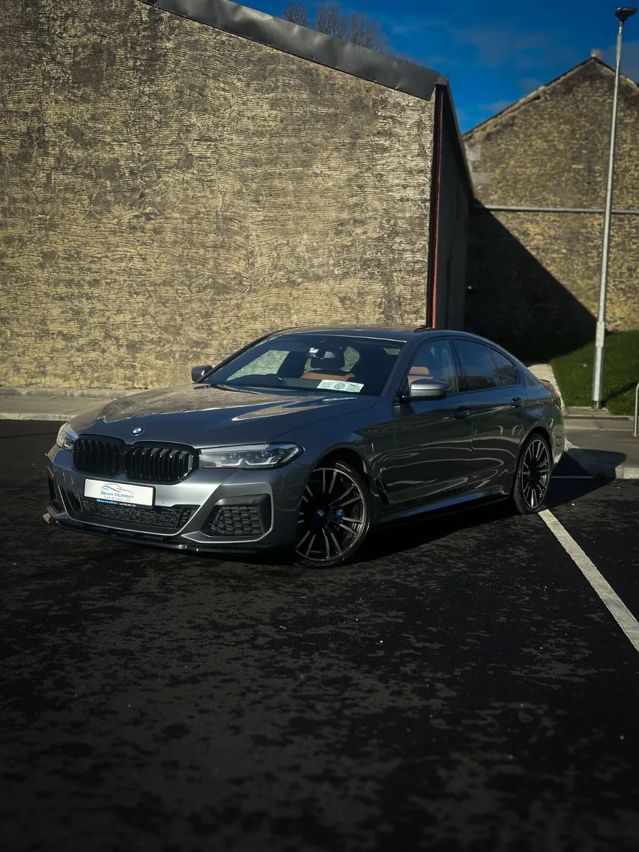 BMW 5-Series 2020 - Image 1