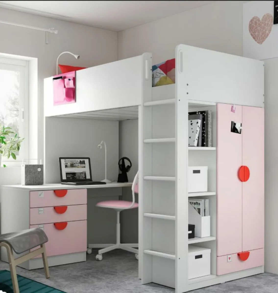 Loft bed - Image 1