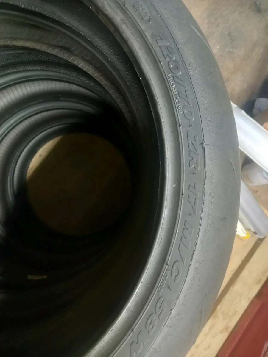 Free Track/race tyres - Image 2