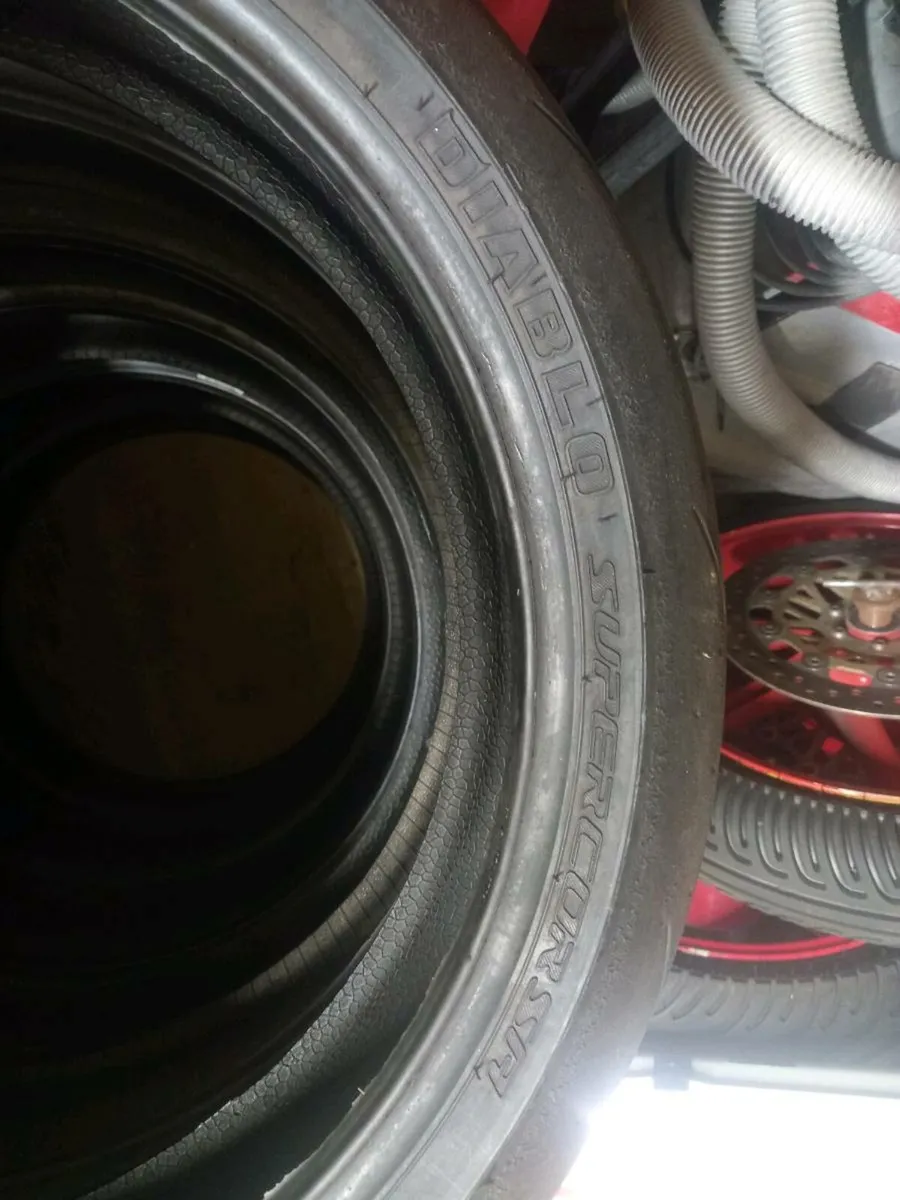 Free Track/race tyres - Image 3