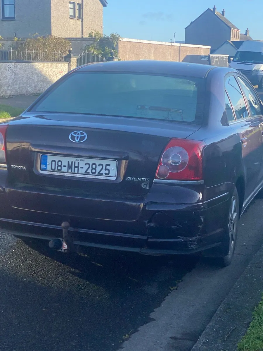 Toyota Avenensis 2008 - Image 1