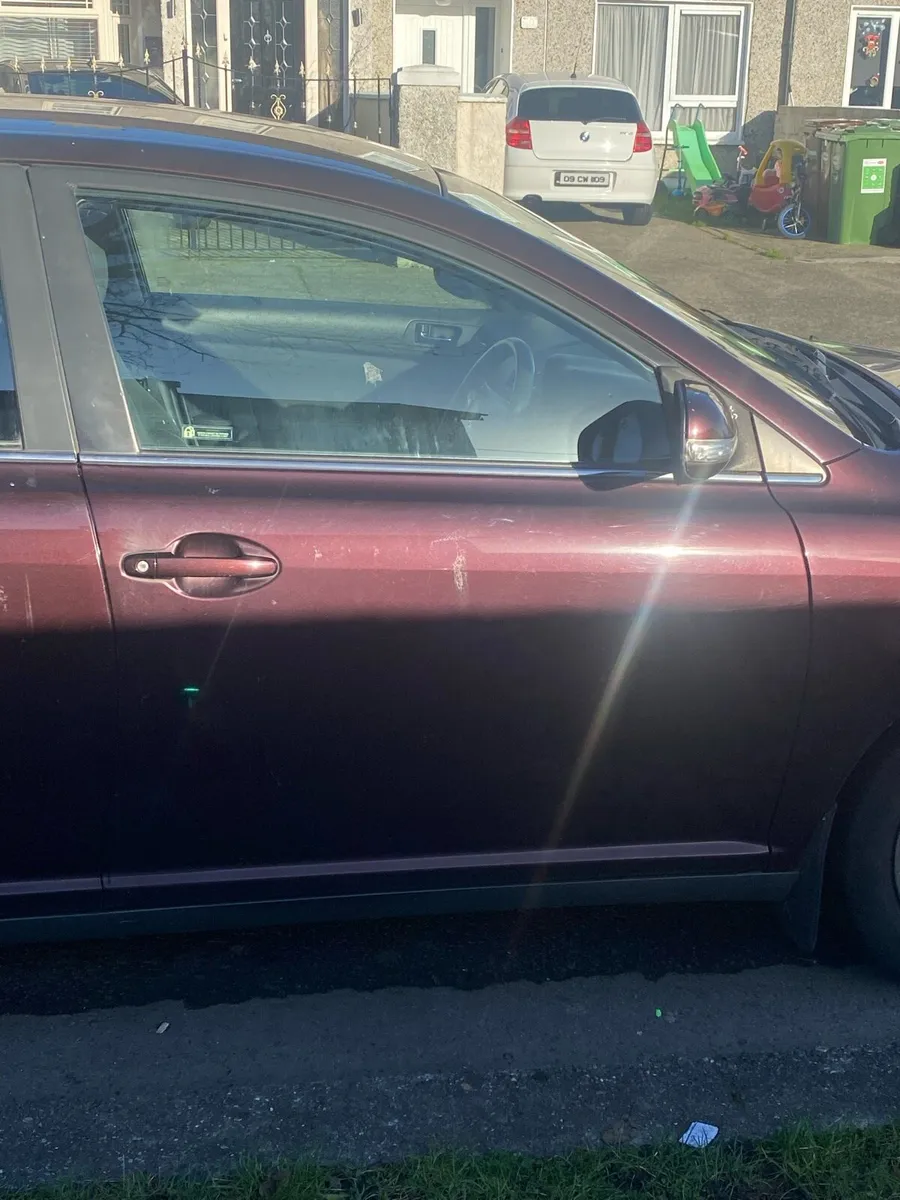 Toyota Avenensis 2008 - Image 4