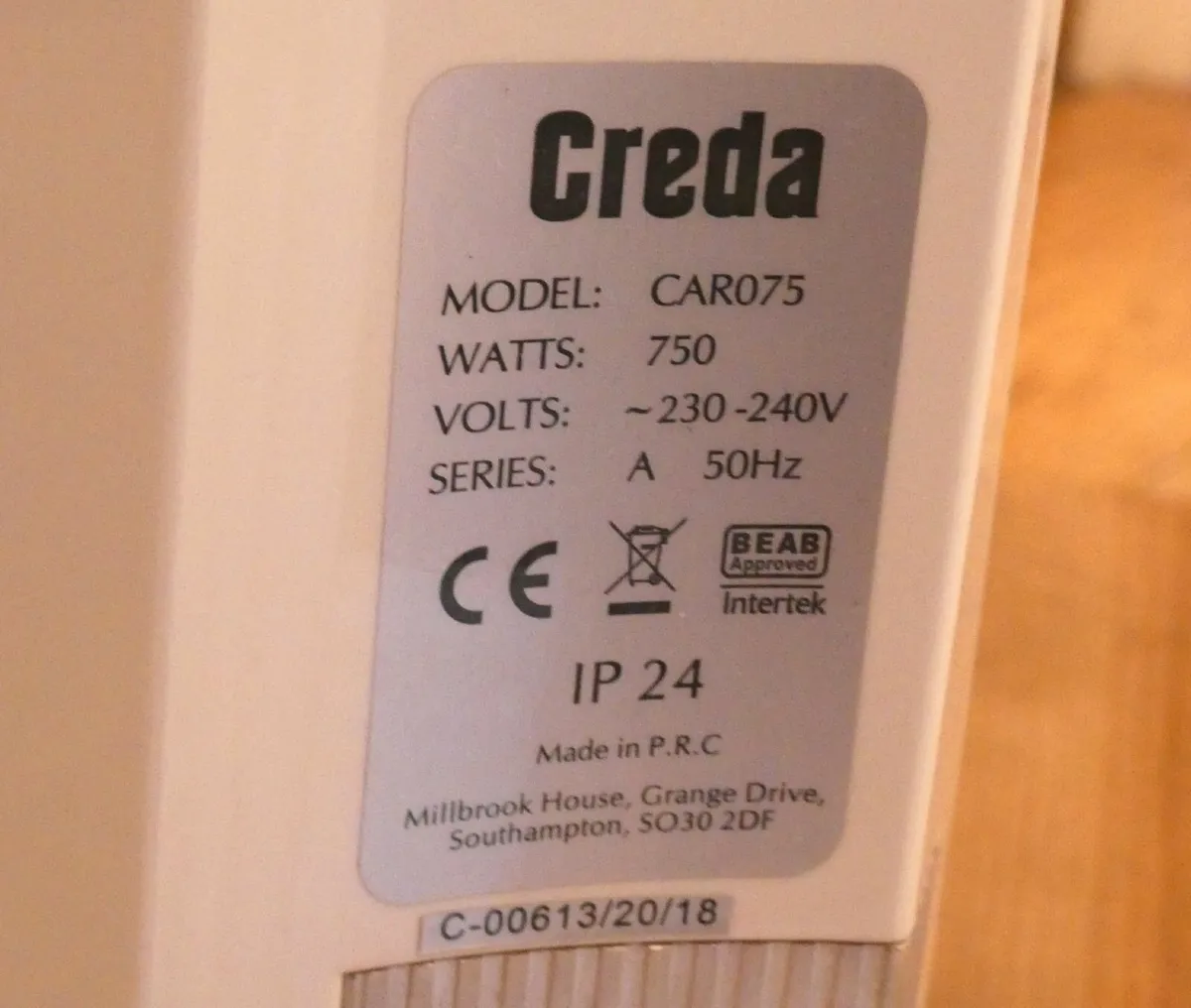 Creda 750W Eco Heater Aluminium Oil Radiator - Image 3