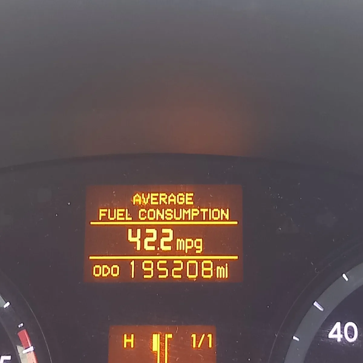 Toyota Avensis 2012 - Image 2