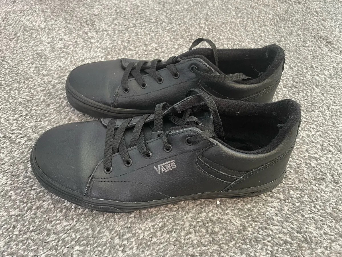 Vans junior black leather trainers - Image 1