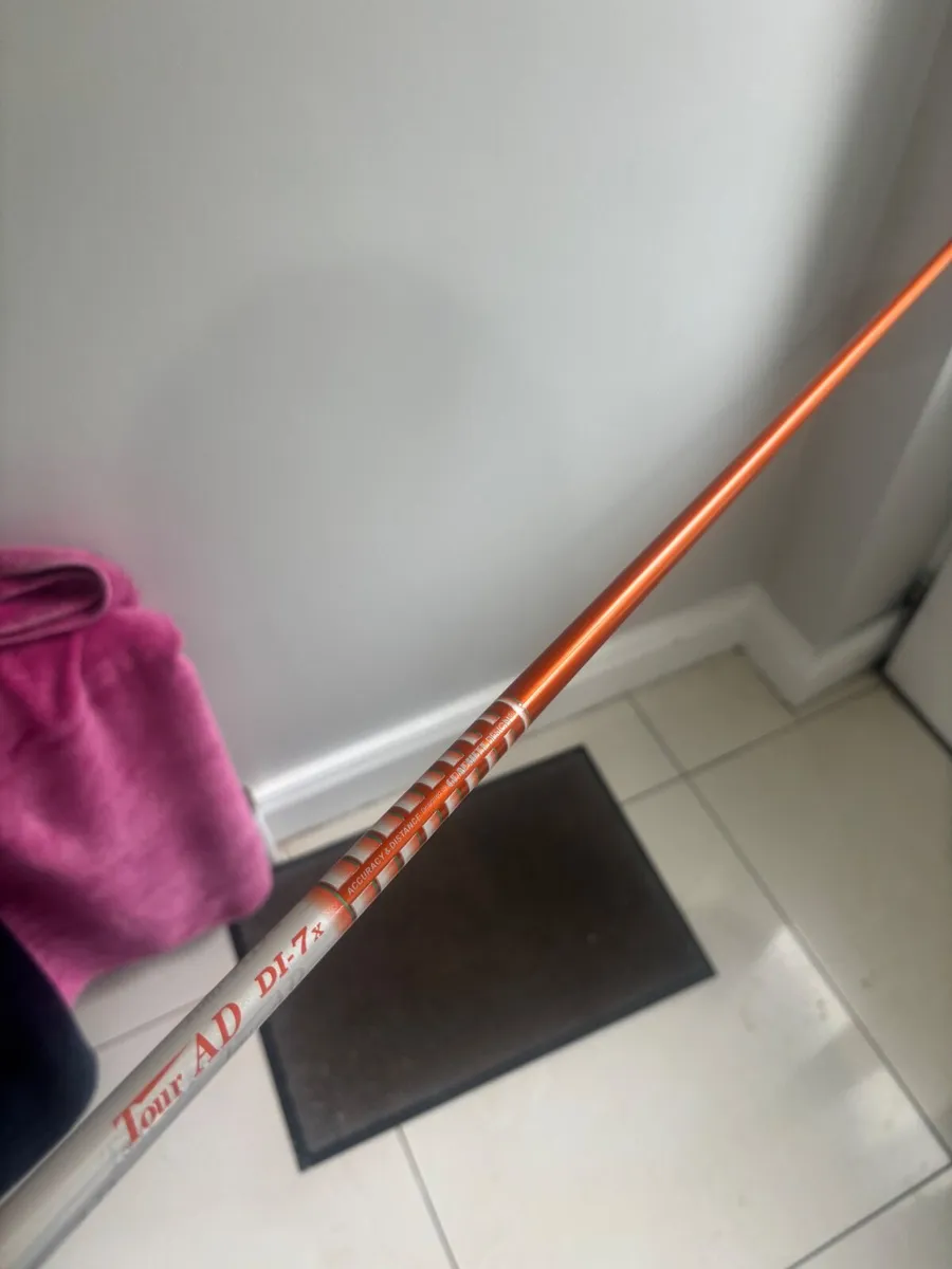 Taylormade sim 3 wood - Image 2