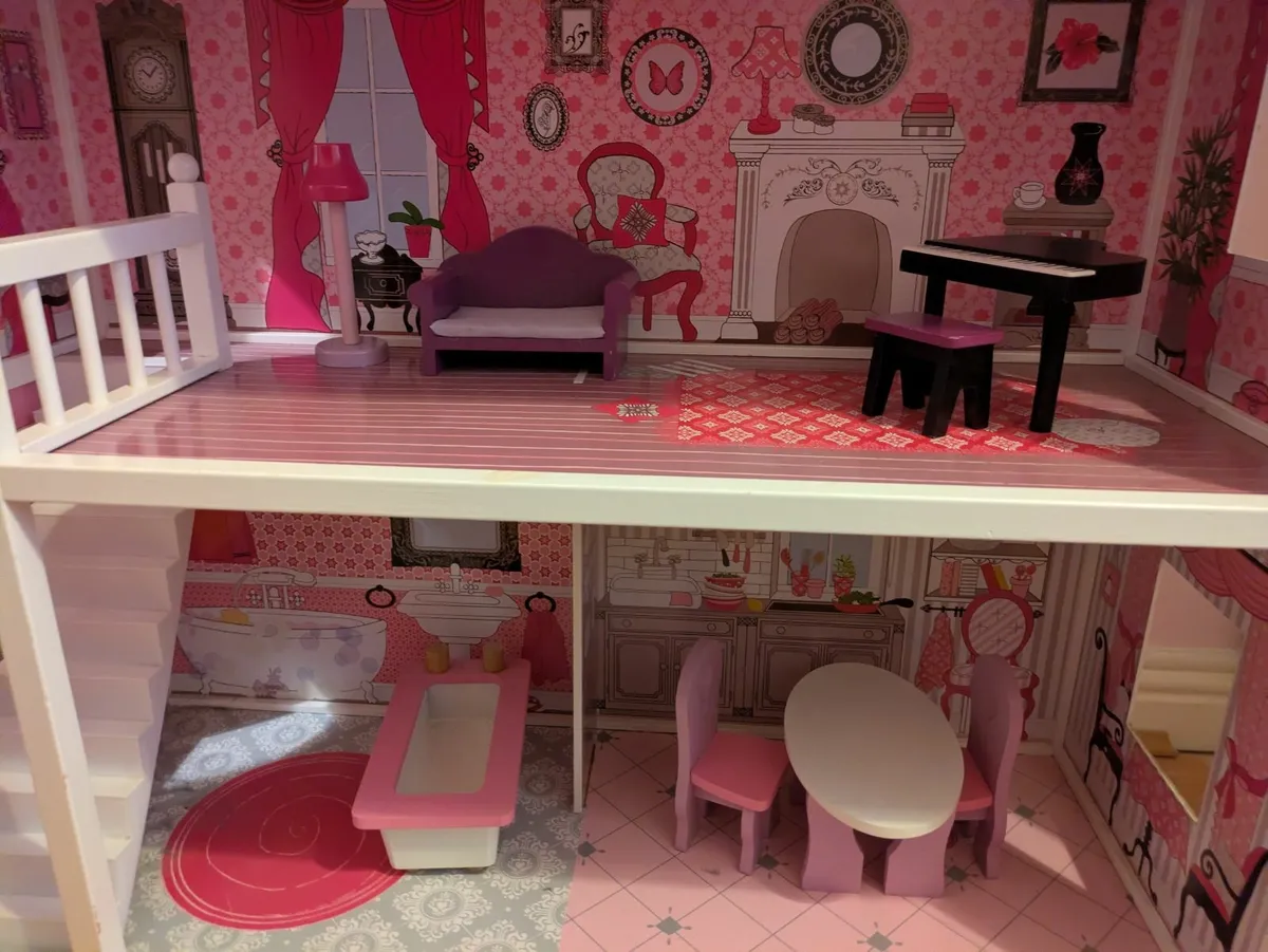 Doll House - Image 4