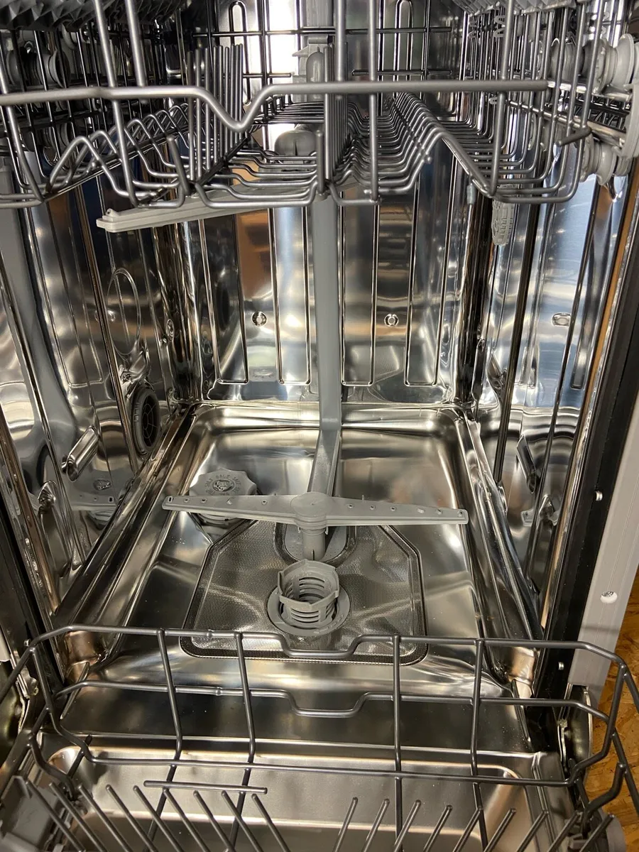 NORDMENDE INTERGRADED SLIMLINE DISHWASHER - Image 1