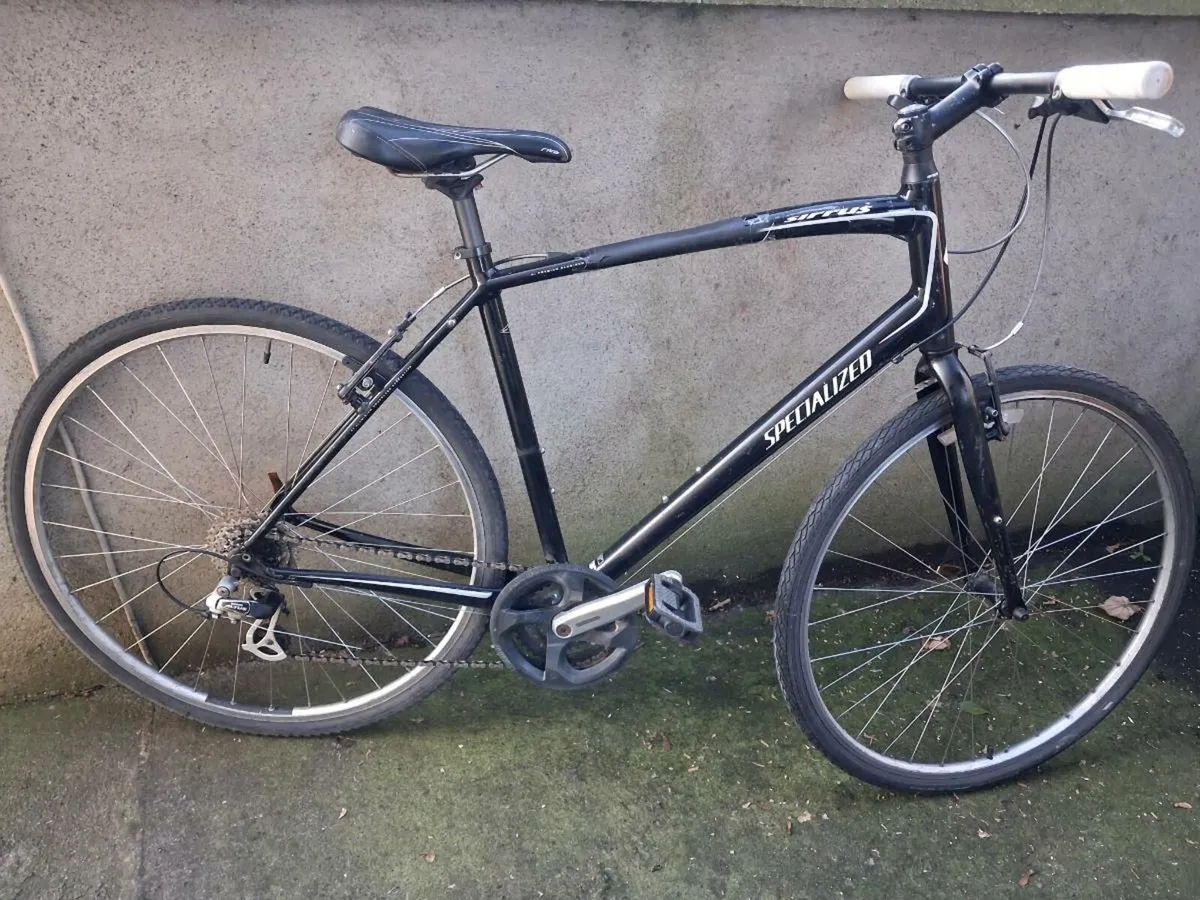 Hybrid Bike - Image 1