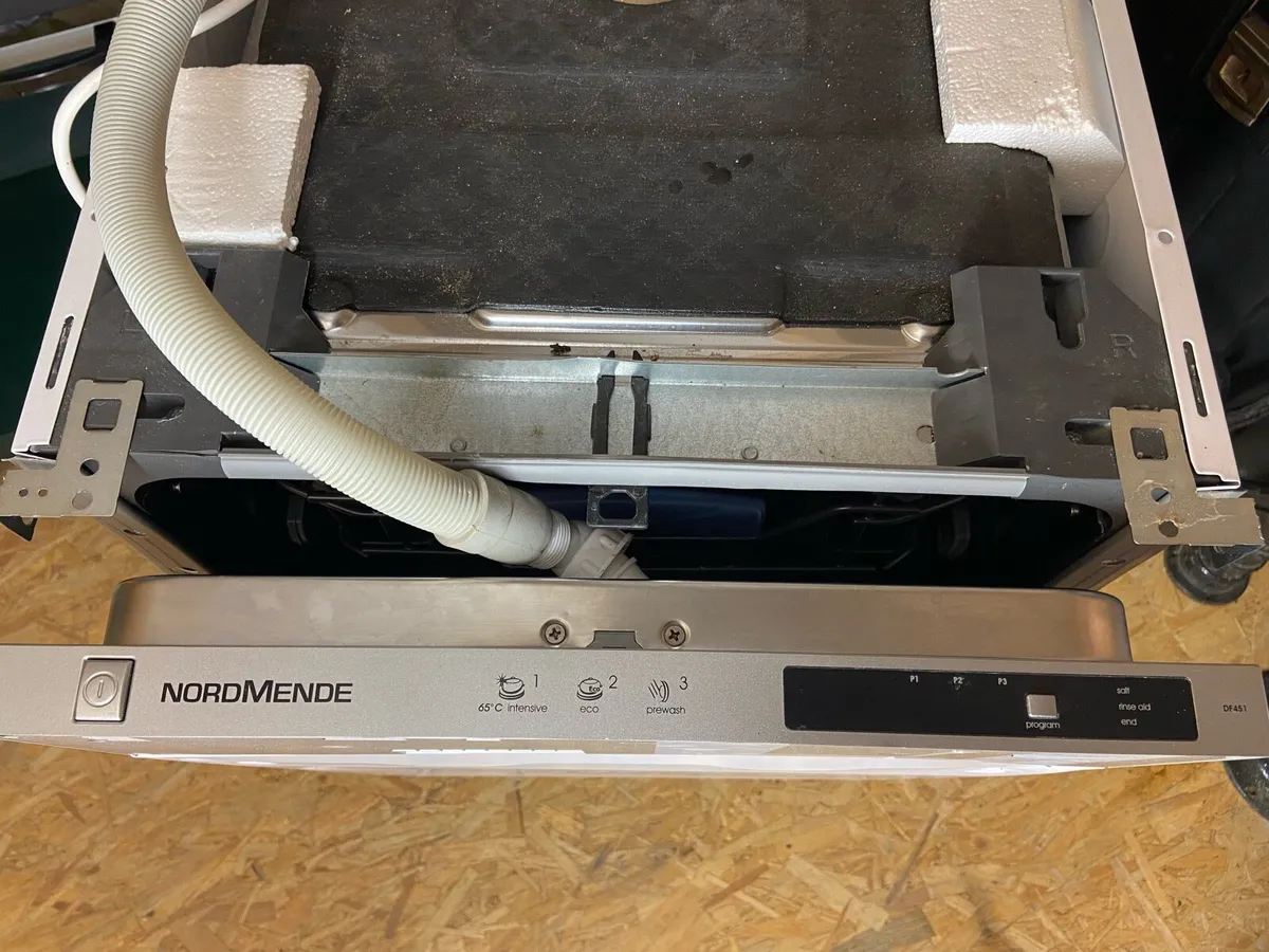 NORDMENDE INTERGRADED SLIMLINE DISHWASHER - Image 3