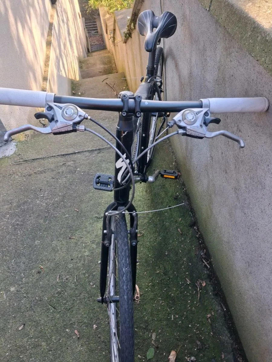 Hybrid Bike - Image 4