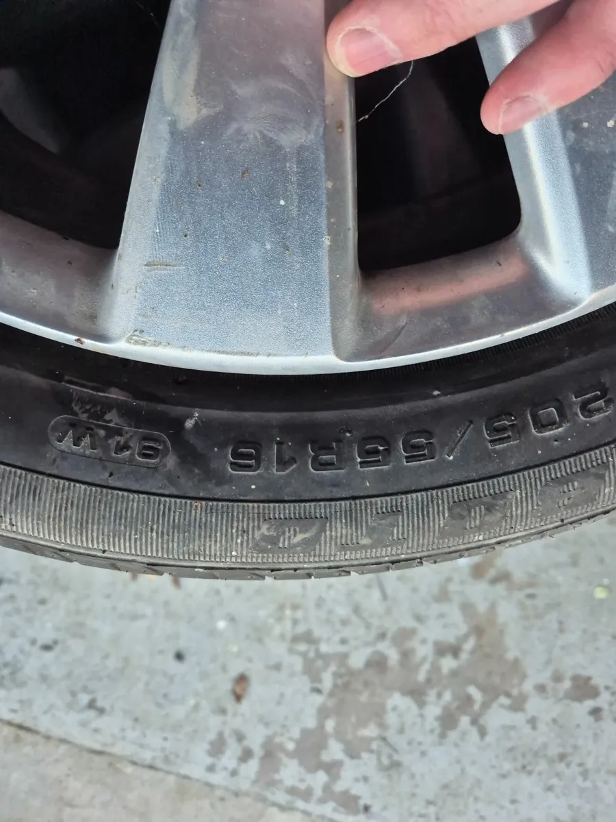 VW 16' 112x5 alloys and steels - Image 3