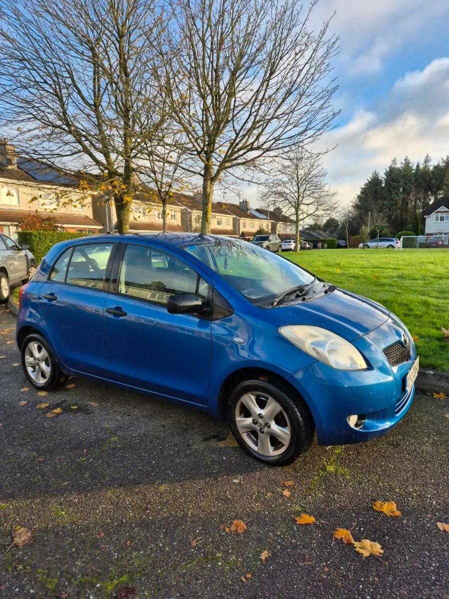 Toyota yaris - Image 1