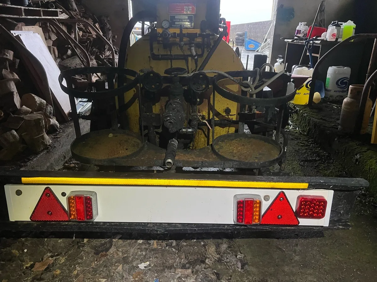 Tar sprayer - Image 2