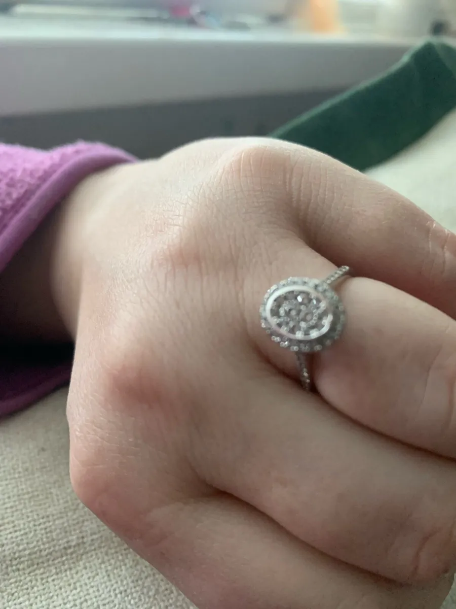 Stunning vintage style high halo engagment ring - Image 2