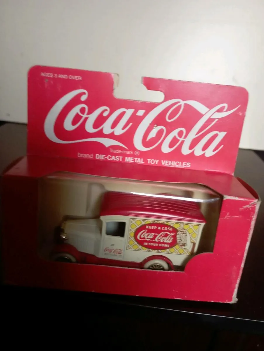 VINTAGE 1934  LLEDO DAYS GONE COCA COLA  VAN - Image 1