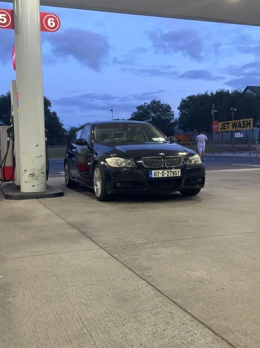 BMW 316i executive model  – 2007 – - Image 4