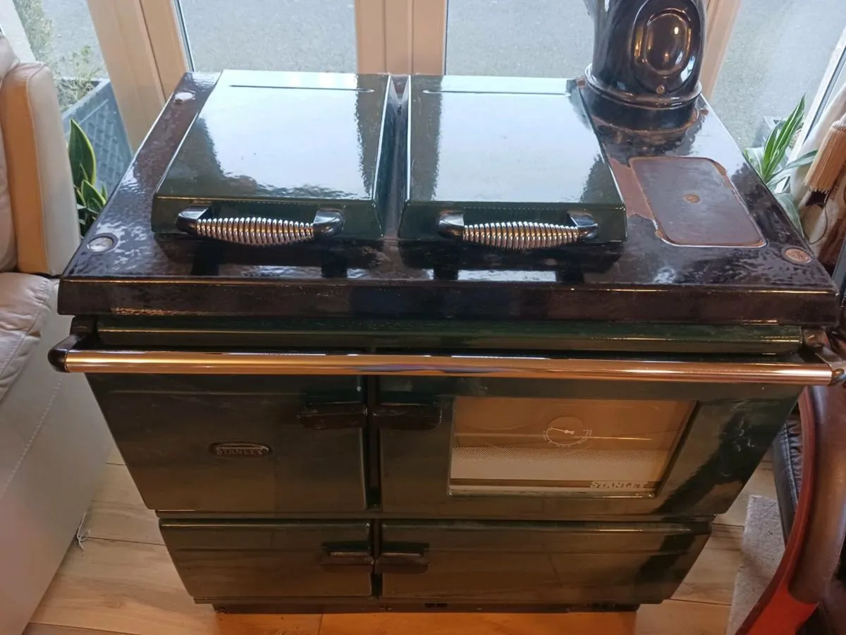 Stanley Twin Burner Oil Range - Image 1