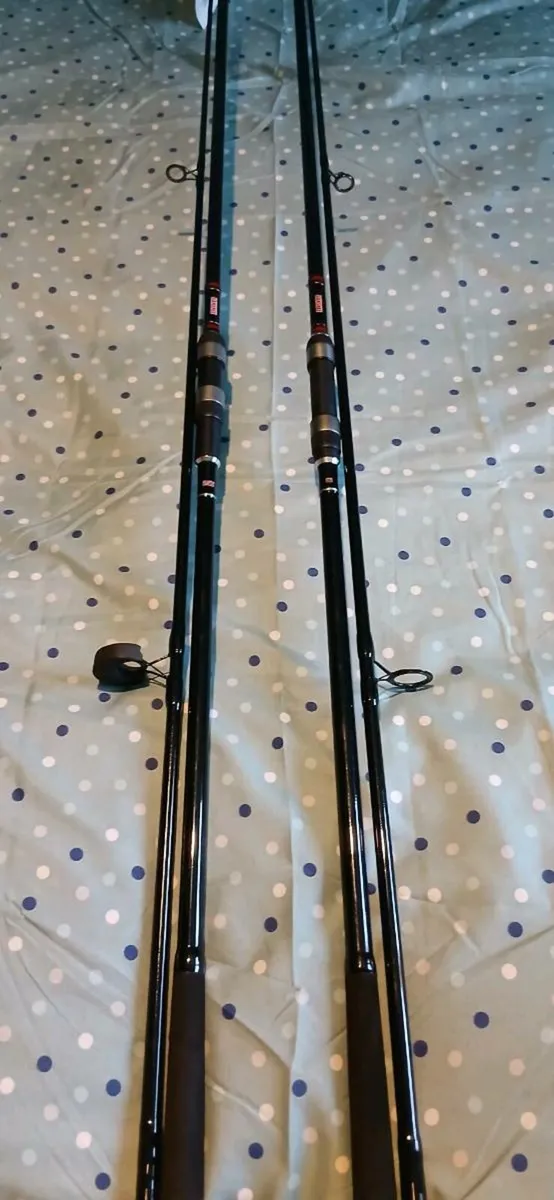 2 banshee rods - Image 1