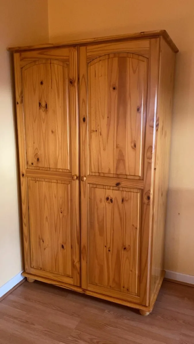 Bedroom set - Image 3