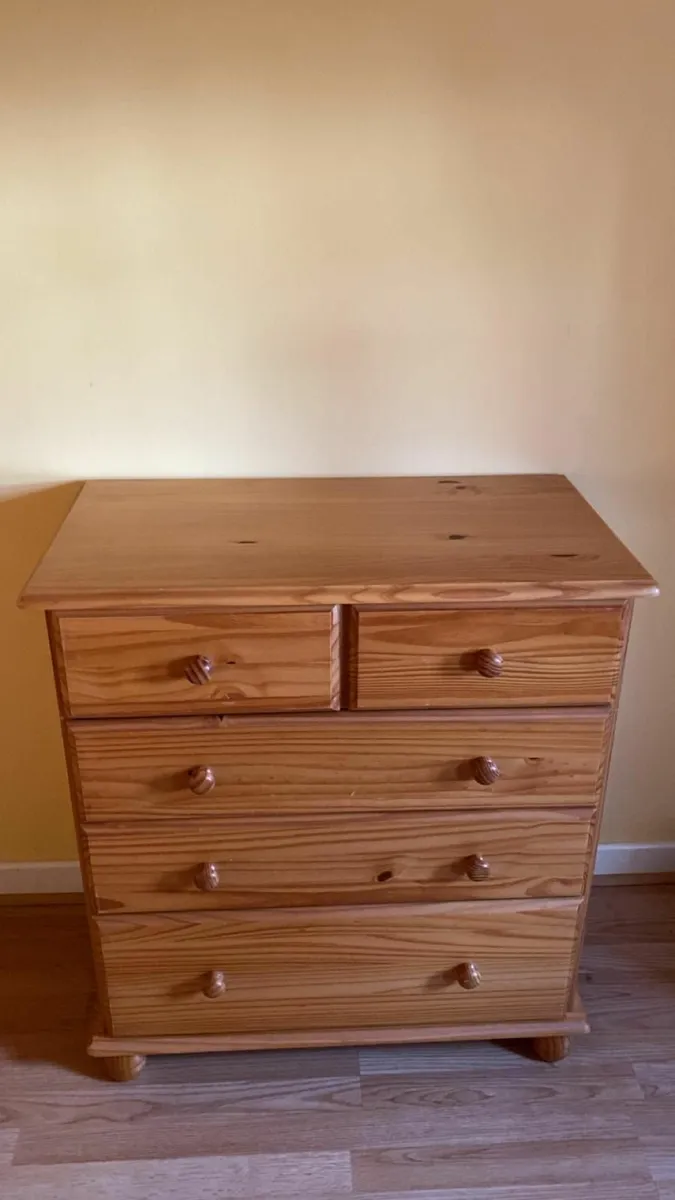 Bedroom set - Image 4