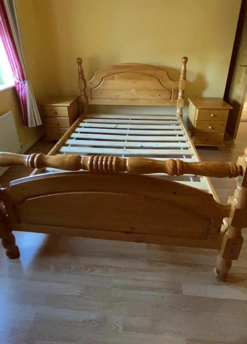 Bedroom set - Image 1