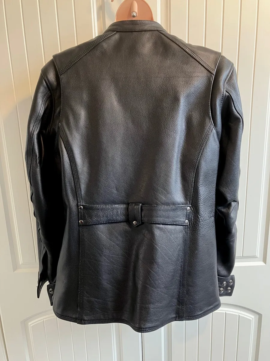 Fabulous Black Leather Motorbike Jacket - €145 - Image 4